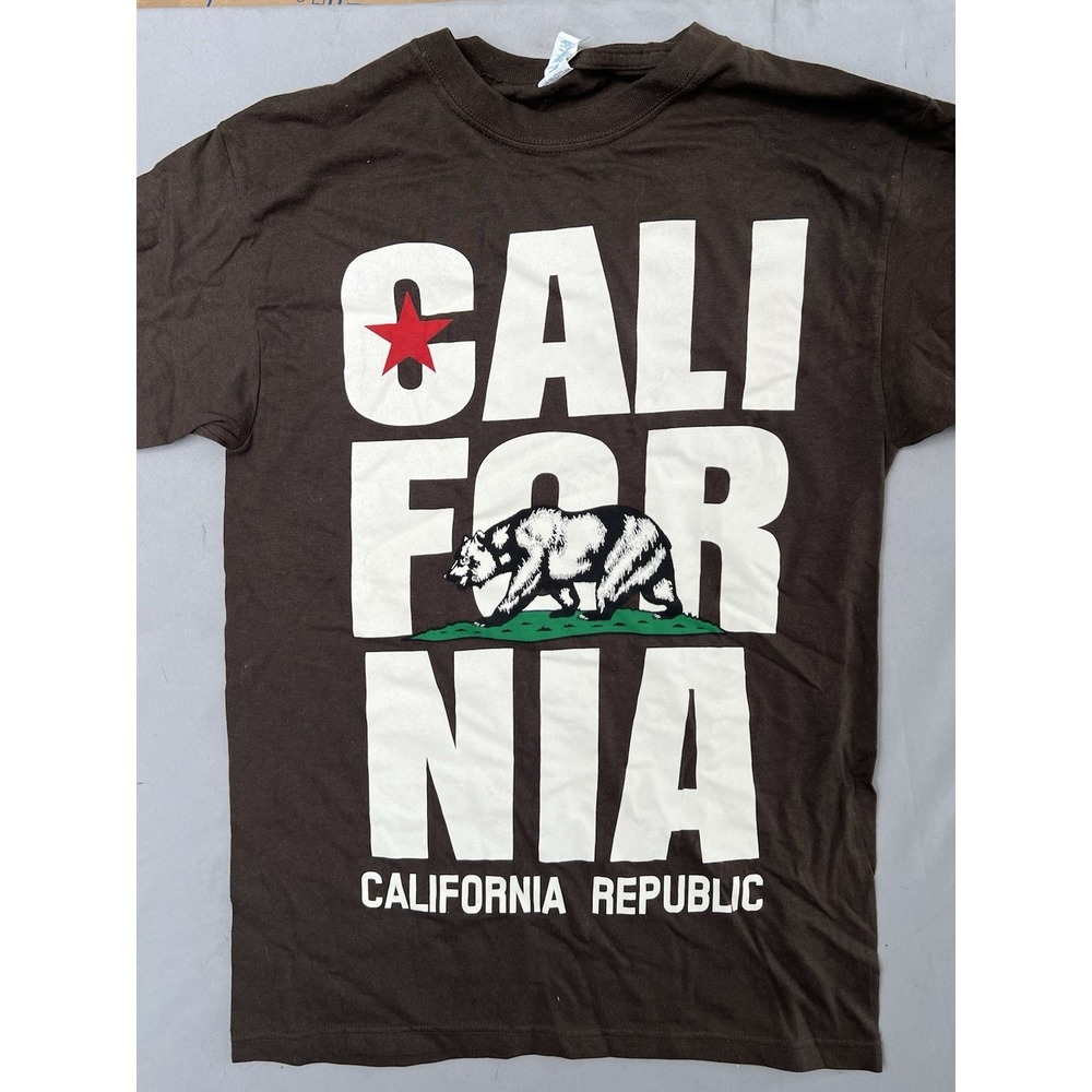 Men's Brown‎ California Republic Shirt Size Small